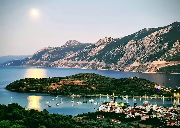 Akron Luxury Holidays Szálloda