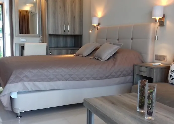 Szálloda Akron Luxury Holidays 2*