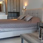 Szálloda Akron Luxury Holidays 2*