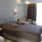 Akron Luxury Holidays Szálloda