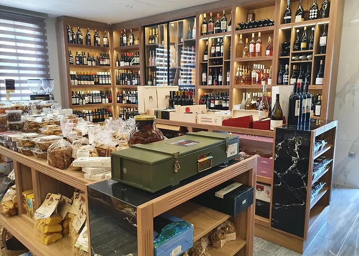 Akron Luxury Holidays 2*