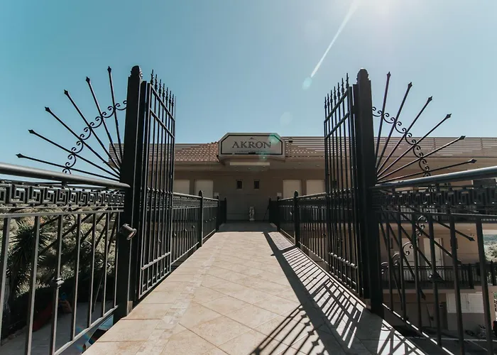 Akron Luxury Holidays Hotel 2*